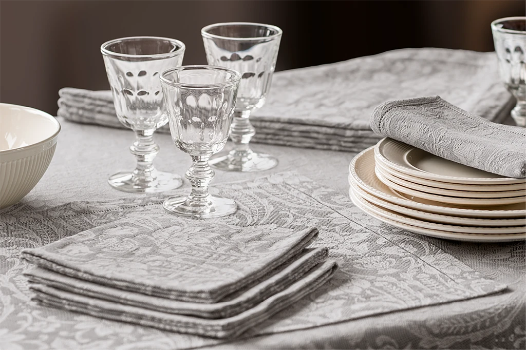 Busatti Donna di Coppe Tischwsche